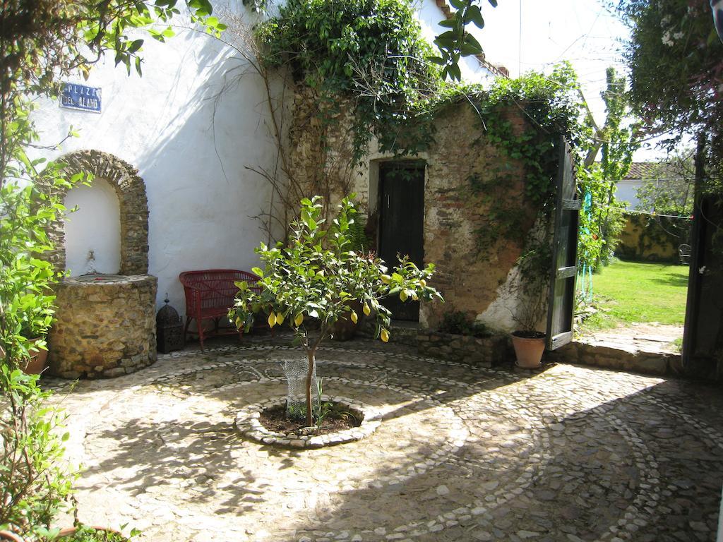 Posada Del Castano Castano de Robledo Dış mekan fotoğraf